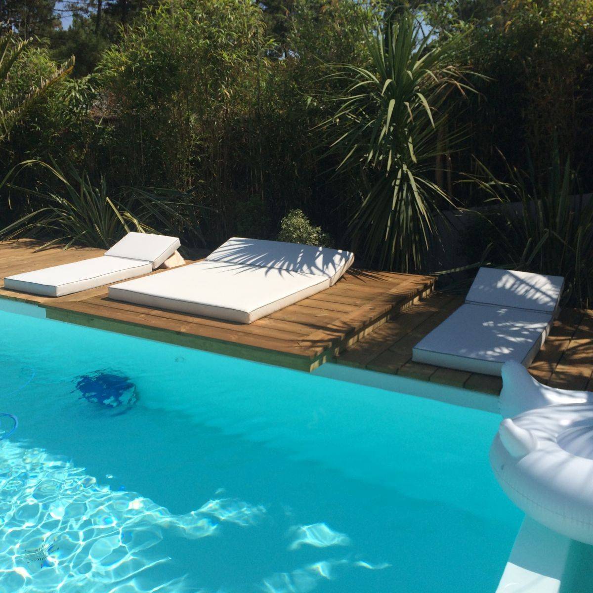 Fabrication d’une plage de piscine sur le Cap Ferret - 33