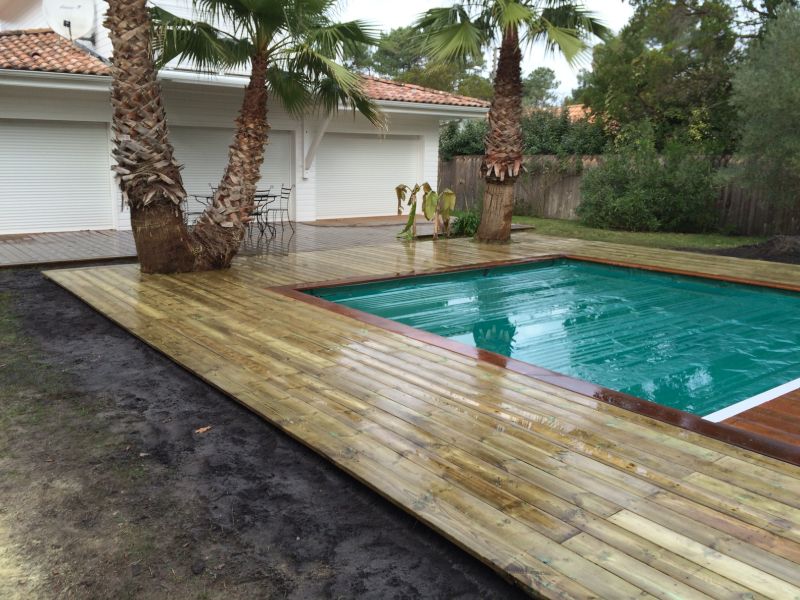 Terrasse en Pin sur Petit-piquey