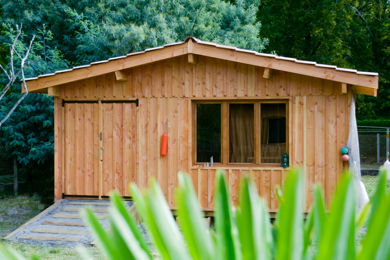 Construction d'un garage en bois en DOUGLAS sur LE PORGE
