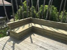 Réalisation d'un banc en Pin - 33950