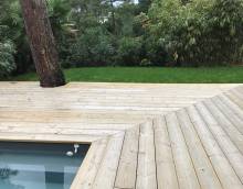 Construction d'une terrasse en Platelage sur LEGE CAP FERRET