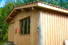 Réalisation sur mesure d'un abris en bois en DOUGLAS - Le Porge